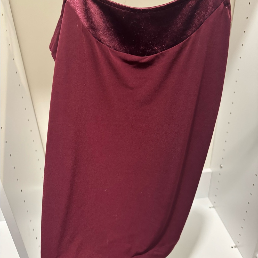 Elegant Burgundy Tank